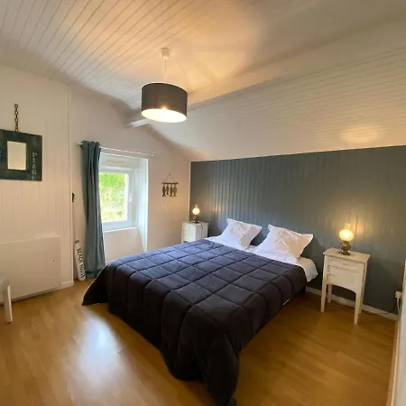 Charming Near Mont St Michel Bay Tatil Evi Bréhal